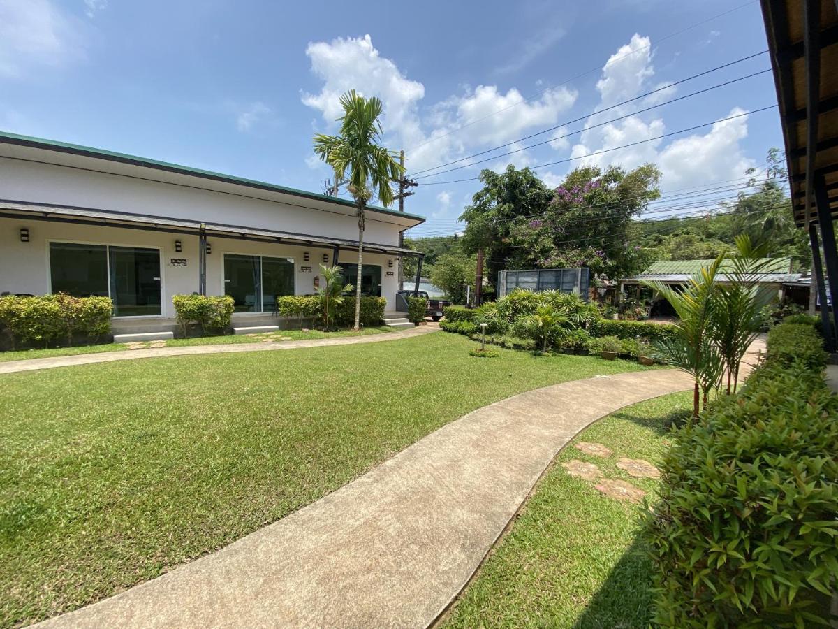 Malee Sirin Old Town Hotel Koh Lanta Ngoại thất bức ảnh