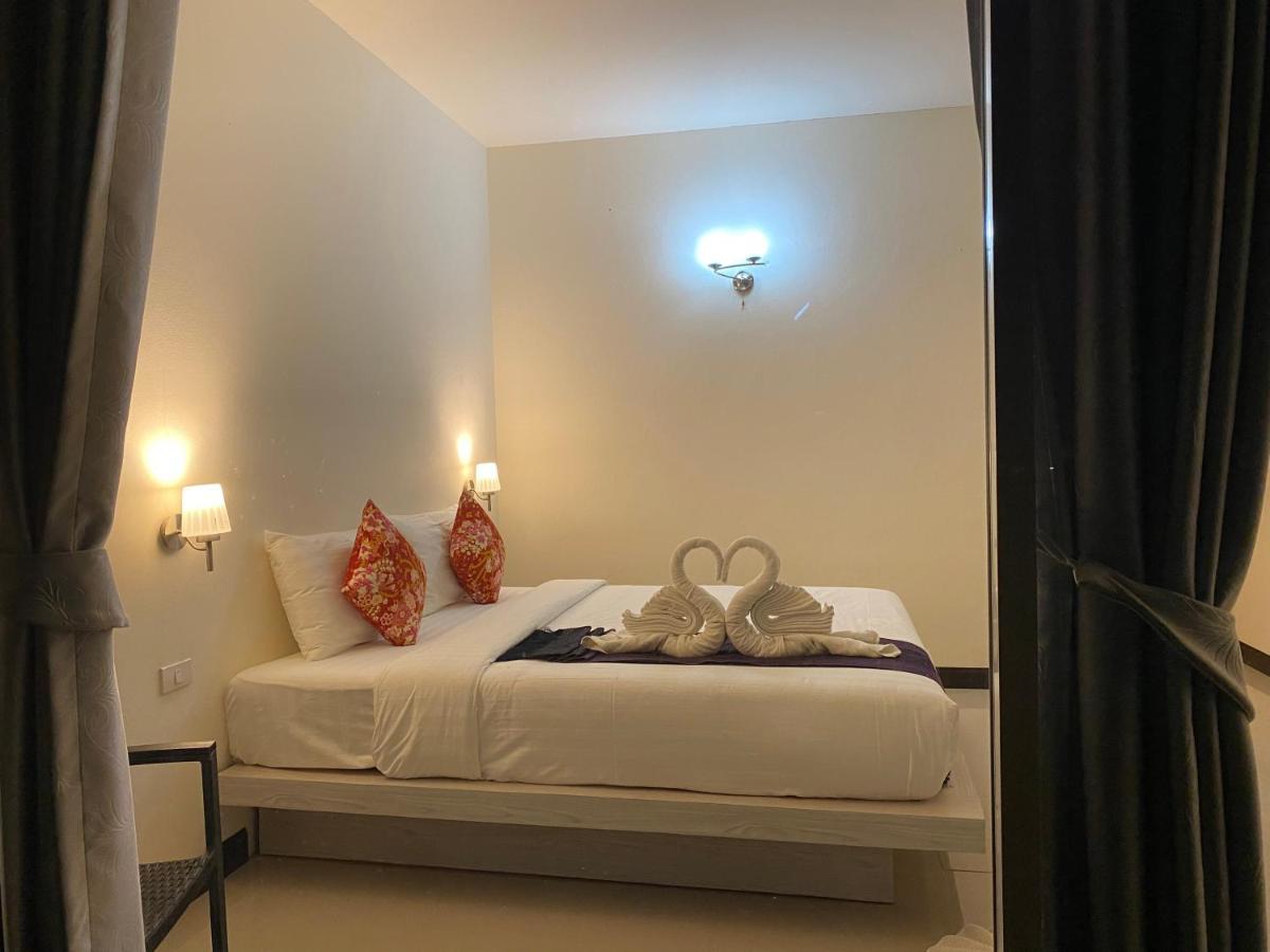 Malee Sirin Old Town Hotel Koh Lanta Ngoại thất bức ảnh